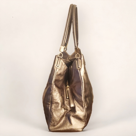 Madison Metallic Leather Small Phoebe Shoulder Bag - Picture 4 of 14